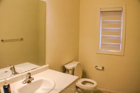32 Stauffer Road, Brantford, ON M6A 1N3
