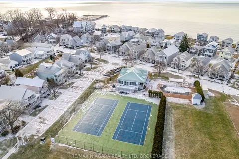 4 Mariner's Lane, Fort Erie, ON L0S 1B0