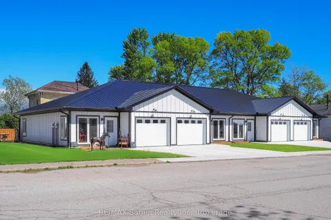 3250 River Street, Brooke-Alvinston, ON N0N 1A0