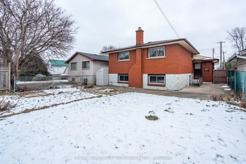 662 West 5th Street, Hamilton, ON L9C 3R2