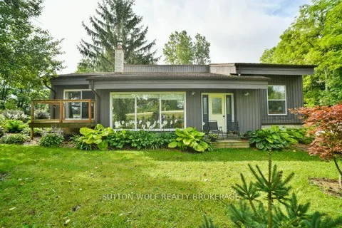1471 Longwoods Road, Southwest Middlesex, ON N0L 2N0