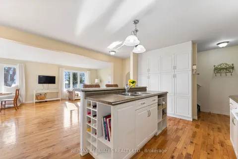 105 North Channel Road, Edwardsburgh/Cardinal, ON K0E 1T1
