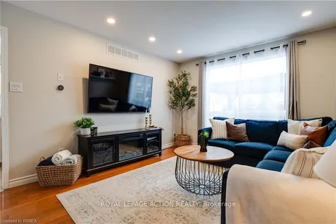 564 Grange Road, Guelph, ON N1E 7C9