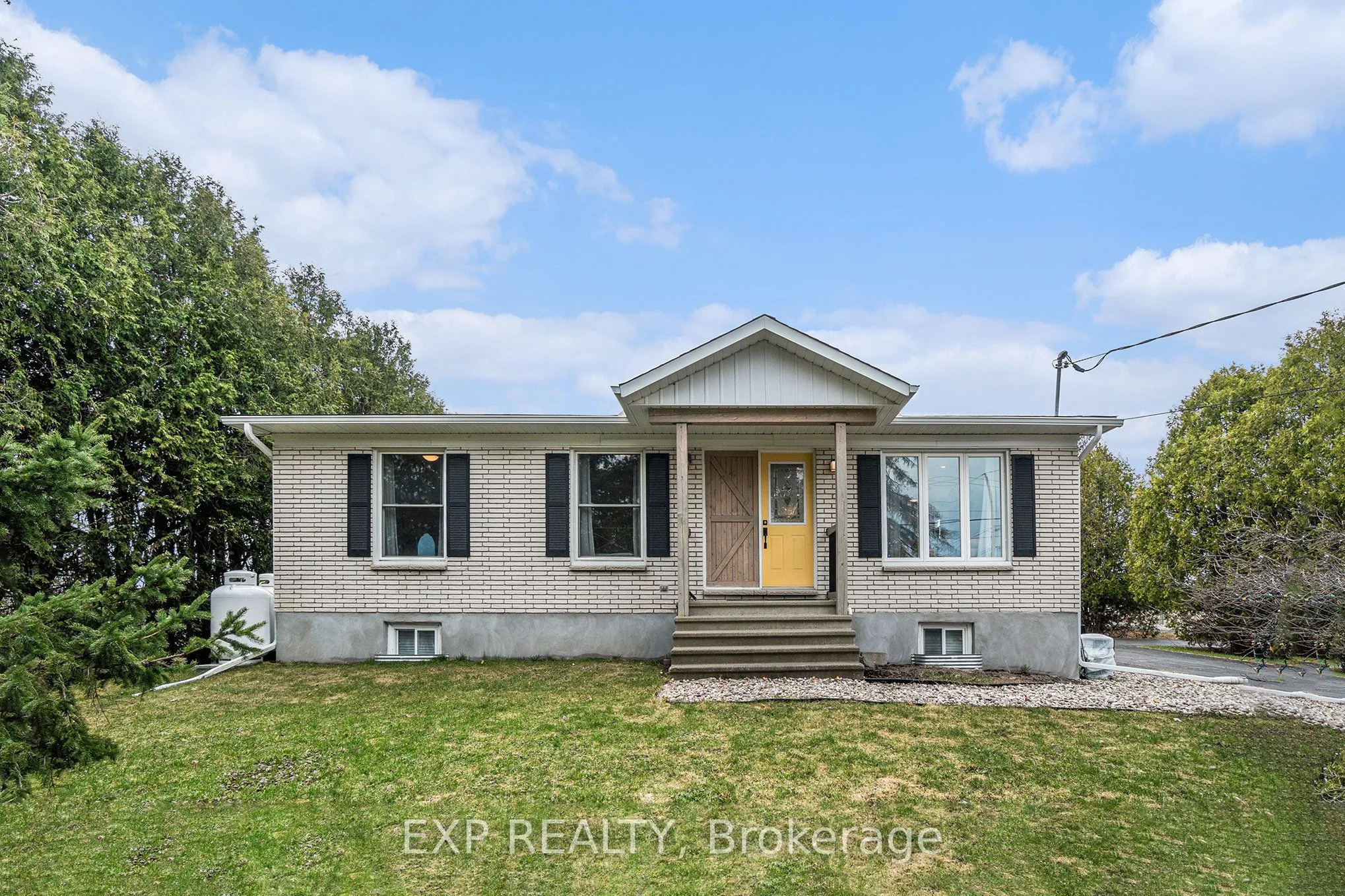 2462 Dunning Road, Orleans - Cumberland and Area, ON K0A 3E0