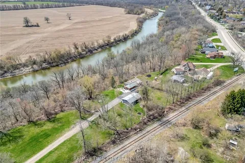 1 Old Onondaga Road, Brantford, ON N3T 5L9