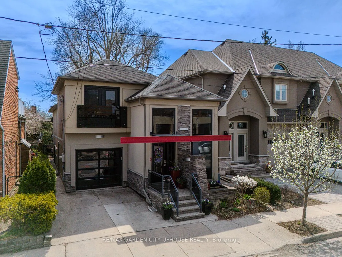 3 CHERRY Street, St. Catharines, ON L2R 5M3