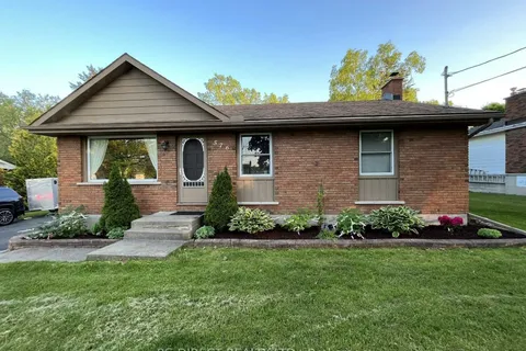 576 Lester Road, Quinte West, ON K8V 5P8