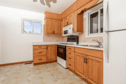 6543 Doreen Drive, Niagara Falls, ON L2E 5K6