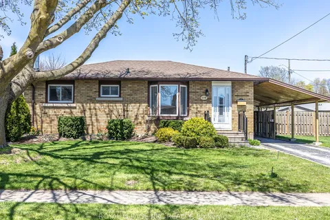 6543 Doreen Drive, Niagara Falls, ON L2E 5K6