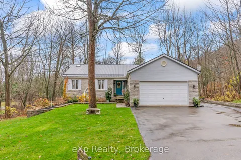 5 15TH Avenue, South Bruce Peninsula, ON N0H 2T0