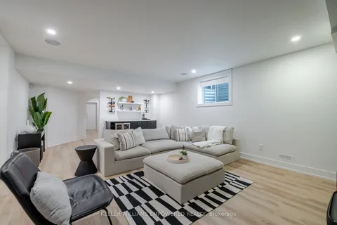1611 Upper West Avenue, London South, ON N6K 0M2