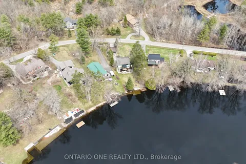 1045 Cowbell Lane, Gravenhurst, ON P0E 1N0