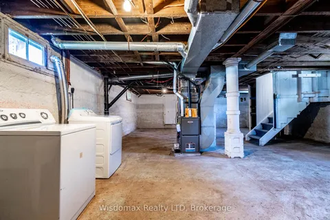 5790 ROBINSON Street, Niagara Falls, ON L2G 2B2