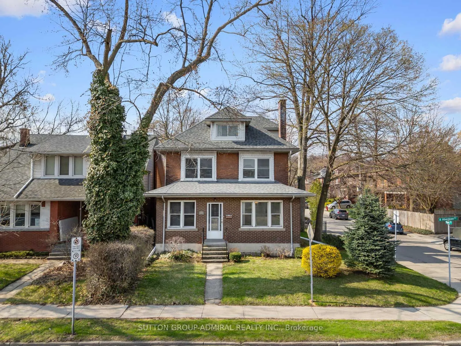 495 Aberdeen Avenue, Hamilton, ON L8P 2S5