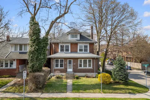 495 Aberdeen Avenue, Hamilton, ON L8P 2S5