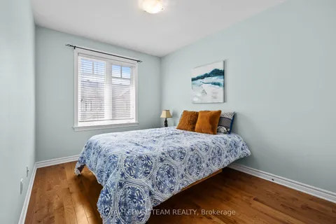 125 Brilia Private, Beacon Hill North - South and Area, ON K1J 0B7