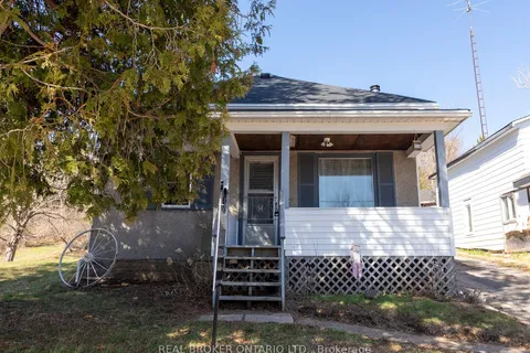 79 & 85 BRIDGE Street, Addington Highlands, ON K0H 1L0
