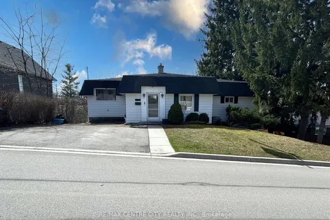 8 Woodland Road, Central Elgin, ON N5P 1P2