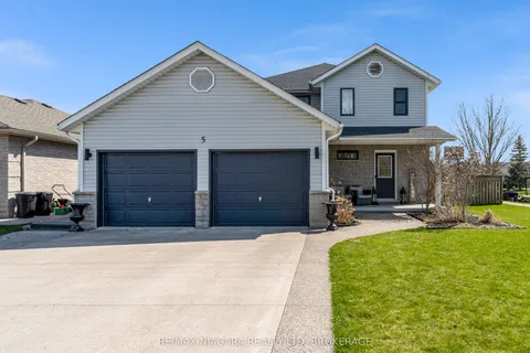 5 Wellandvale Drive, Welland, ON L3C 7G7