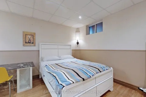 22 Trillium Avenue, Hamilton, ON L8E 5E1