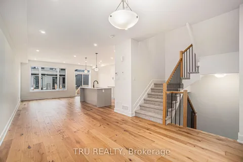 953 Cologne Street, Russell, ON K0A 1W0