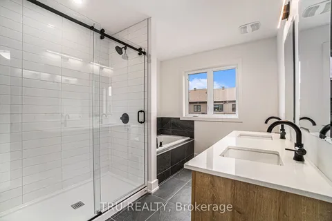 953 Cologne Street, Russell, ON K0A 1W0