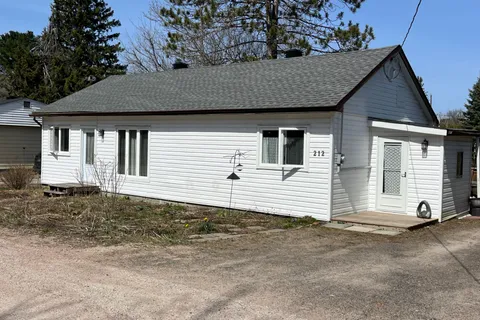212 View Street, Callander, ON P0H 1H0