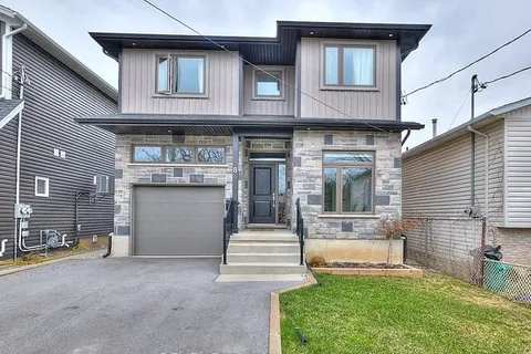 8 Nash Street, St. Catharines, ON L2S 1B5