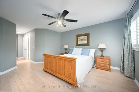 106 Bushmill Circle, Hamilton, ON L8B 1A5