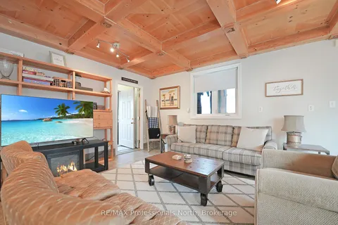 1008 Cherokee Trail, Algonquin Highlands, ON P1H 0K1