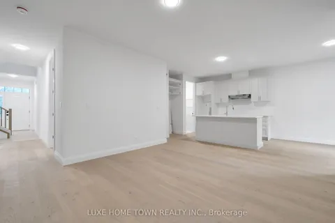 242 MOUNT PLEASANT Street, Brantford, ON N3T 1V1