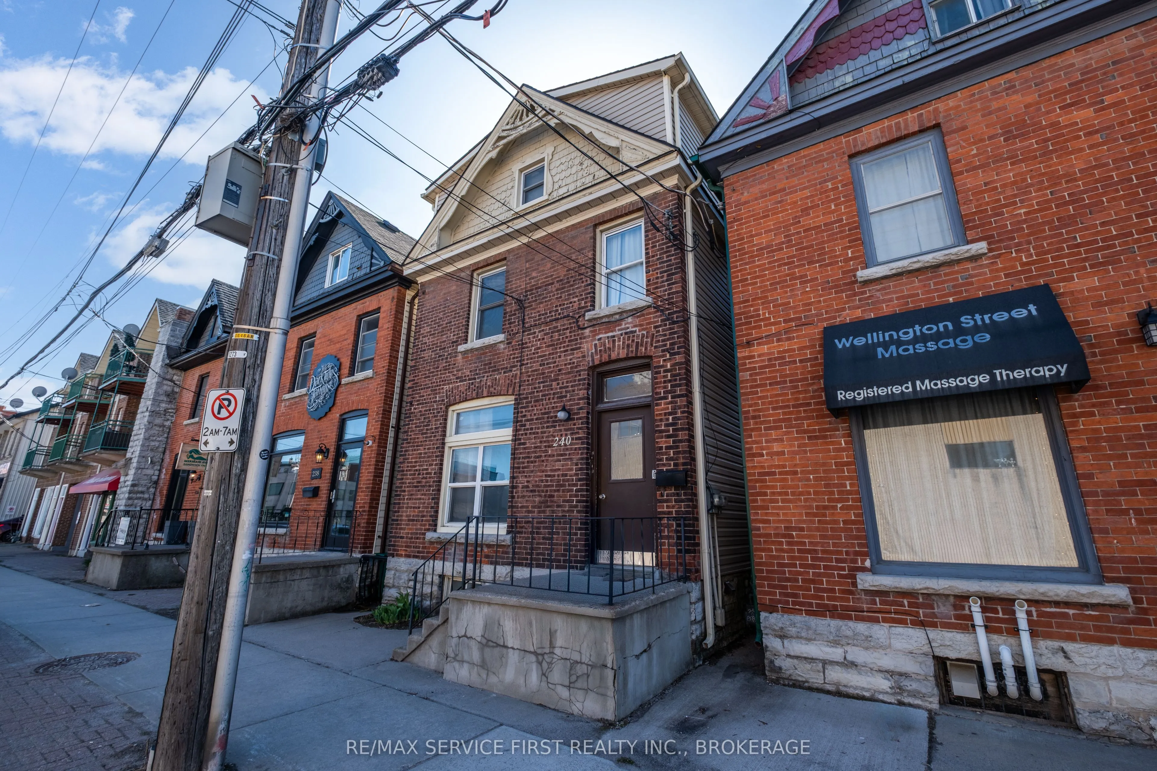 240 Wellington Street, Kingston, ON K7K 2Y8