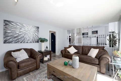 538 Ambleside Drive, London North, ON N6G 4Y9