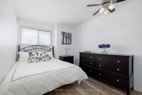 538 Ambleside Drive, London North, ON N6G 4Y9