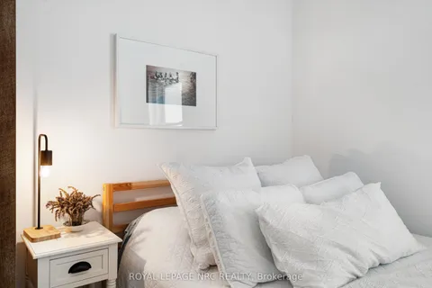 37 Lock Street, St. Catharines, ON L2N 5B8