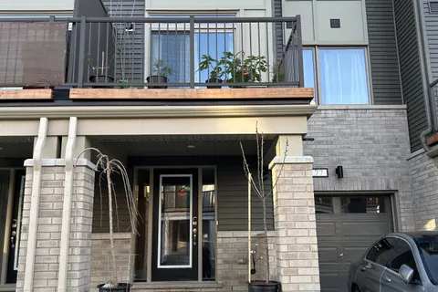 77 Lignite Private, Barrhaven, ON K2J 7J4