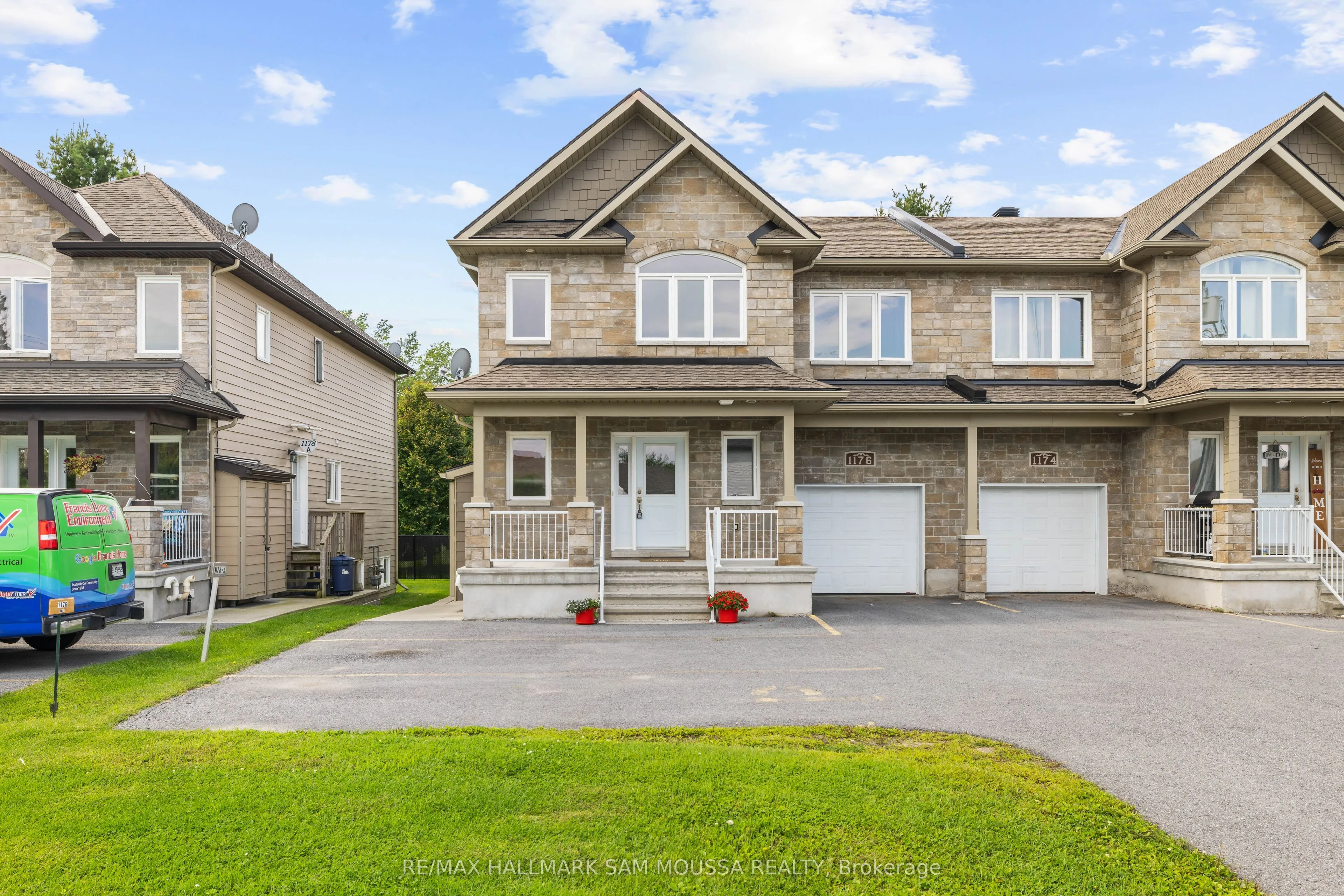 1176 South Russell Road, Russell, ON K4R 1B2