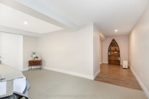 1047 Fitzsimmons Drive, Brockville, ON K6V 0A1