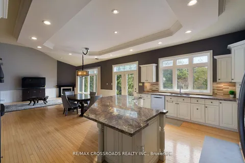 5717 Lakeshore Road, Port Hope, ON L1A 3V7