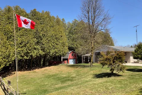 33443 Grey Rd 28 Road, West Grey, ON N4N 3B9
