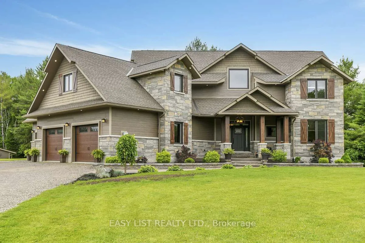 2882 B Line Road, Laurentian Valley, ON K8A 6W8