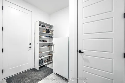 1480 Medway Park Drive, ON N6G 0Z6