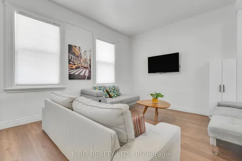 368 Simcoe Street, London East, ON N6B 1J7