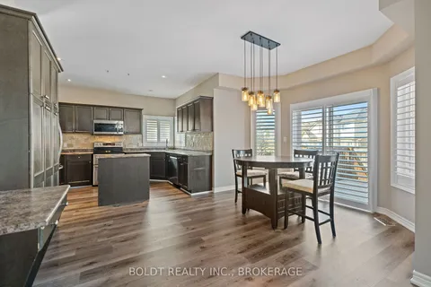 8114 Windsong Drive, Niagara Falls, ON L2H 3M4