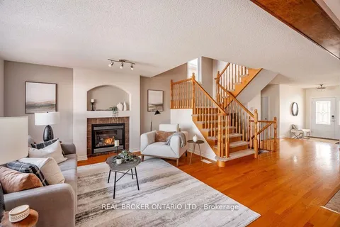 193 Olde Towne Avenue, Russell, ON K4R 0B3
