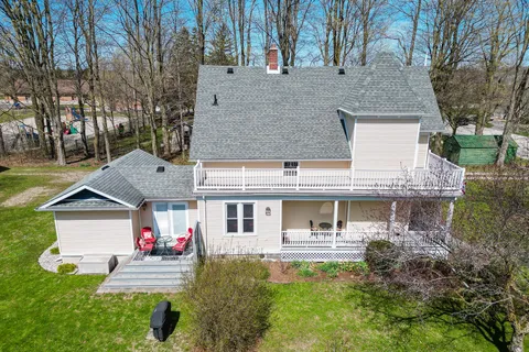 8 Queen Street, Huron-Kinloss, ON N0G 2R0
