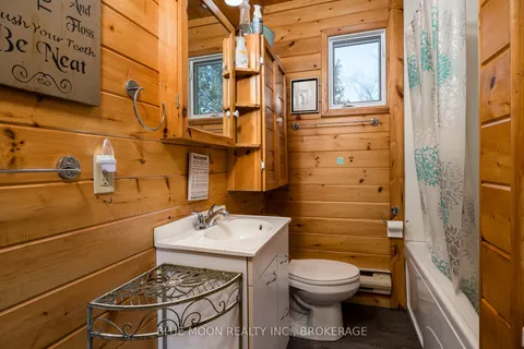 1058 Memory Lane, Frontenac, ON K0H 2W0