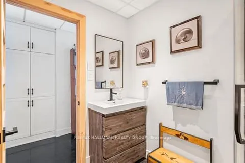 205 21 Road, Alfred and Plantagenet, ON K0B 1L0