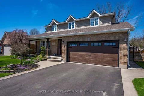 37 Russell Crescent, Brant, ON N0E 1N0