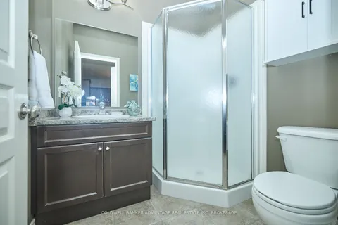 76 Aaron Trail, Welland, ON L3B 6G4